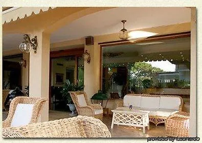 Hotel Atlantico Кастильончелло